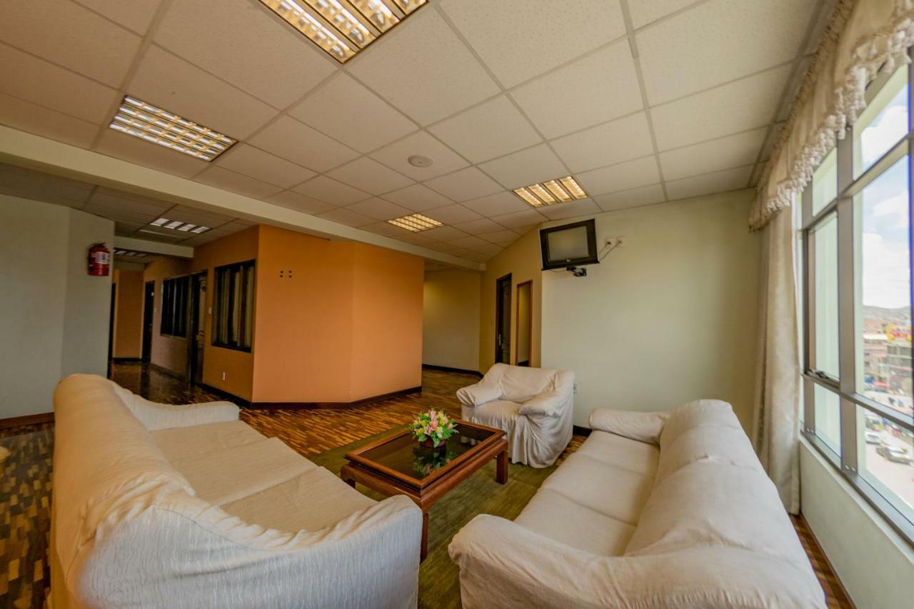 Hotel Oporto Oruro Exteriér fotografie